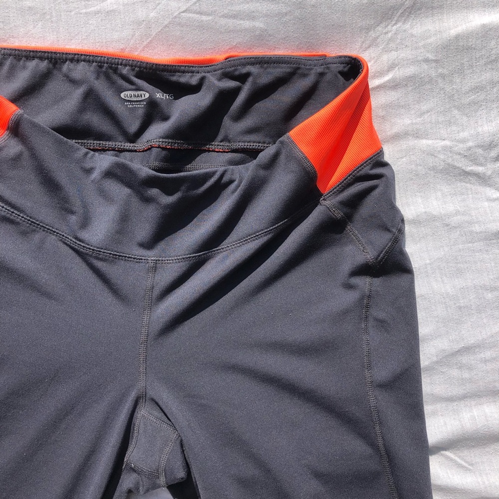 Old Navy Crop Workout Pants